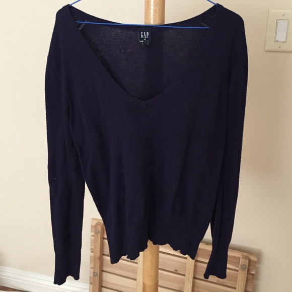 Gap V neck sweater cardigan