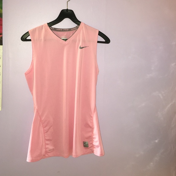 Nike pro tank