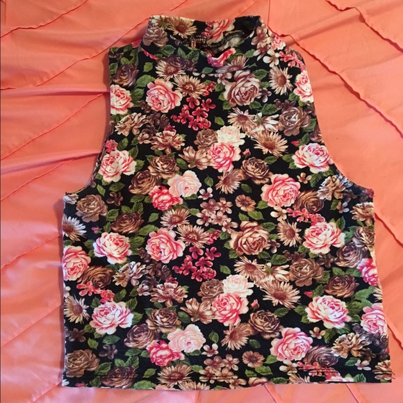 Floral crop top forever 21