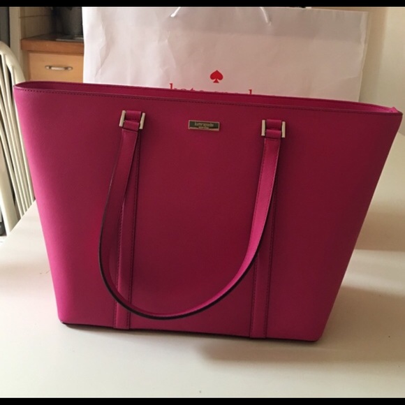 π«SOLDπ« Brand New Kate Spade Dally Large Tote! π - Picture 2 of 4