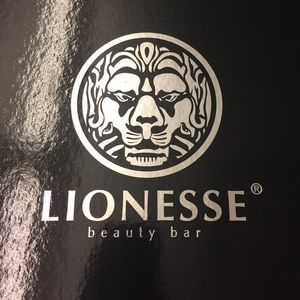 Lionesse interchangeable curling iron