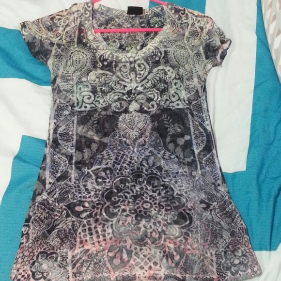 Got as gift and wore once.