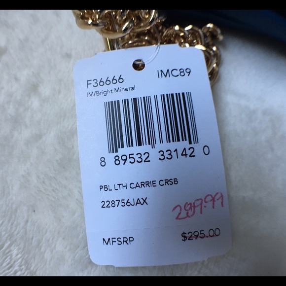 ❌Sold❌💋💋Authentic🚨🚨Hot Buy🚨🚨 - Picture 3 of 4