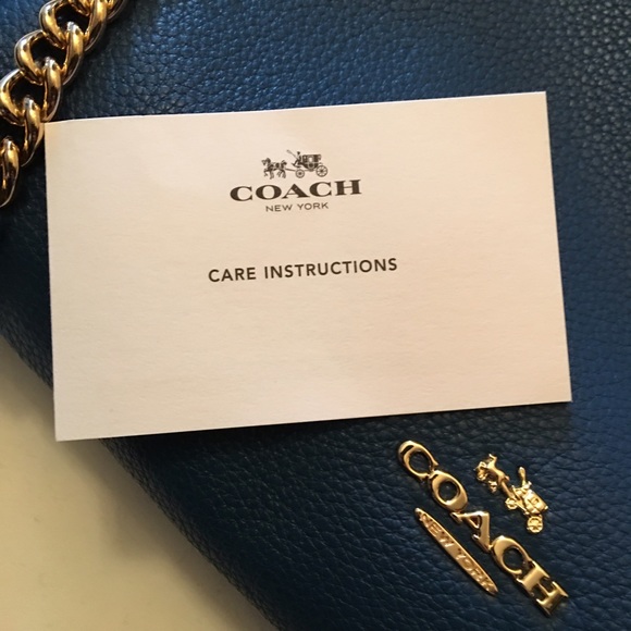 ❌Sold❌💋💋Authentic🚨🚨Hot Buy🚨🚨 - Picture 4 of 4