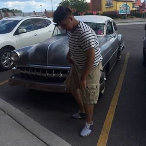 Meet your Posher, Joel