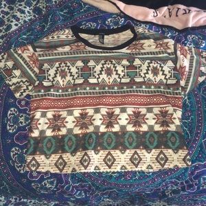 Tribal pattern loose crop top