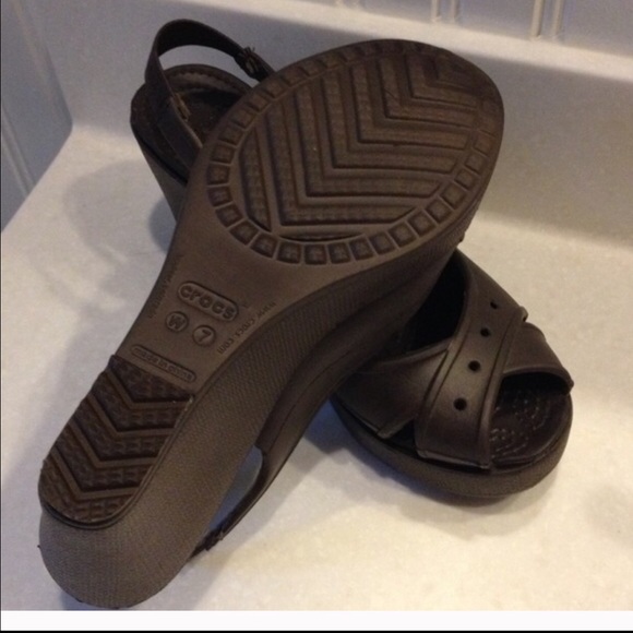Brown Wedge by Crocs - Perfect for this season