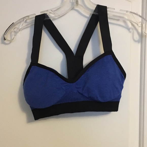 Lulu lemon sports bra