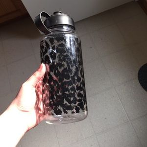 Cheetah Pink Waterbottle