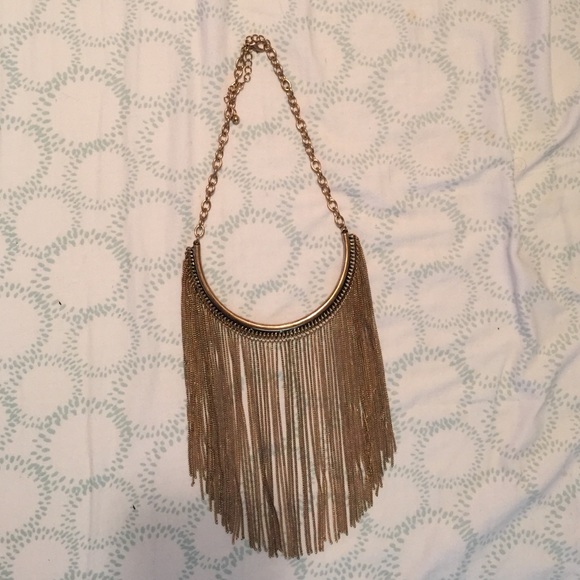 Gold Dangly necklace