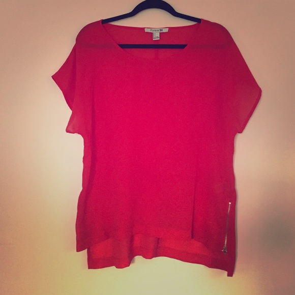 Sheer red blouse with gold zipper detail - Picture 1 of 4