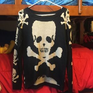 Skull sweater