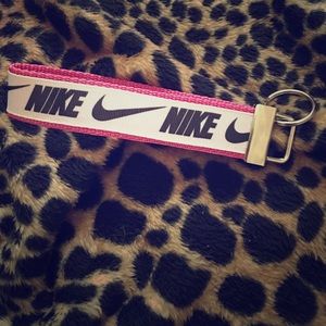 Nike "Lanyard"