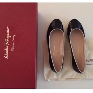 Salvatore Ferragamo patent leather flats