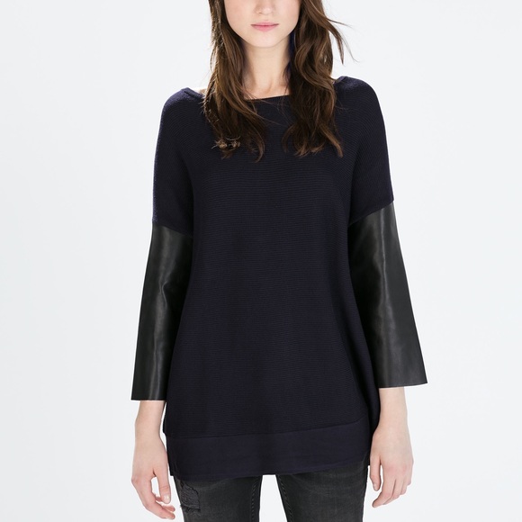 Navy sweater with faux leather sleeves ZARA