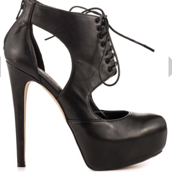 NEVER WORN 👠Sexy Black Heels👠