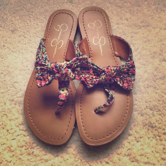 JESSICA SIMPSON FLORAL SANDALS