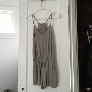 BRANDY MELVILLE ROMPER