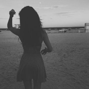 Meet your Posher, Yesenia