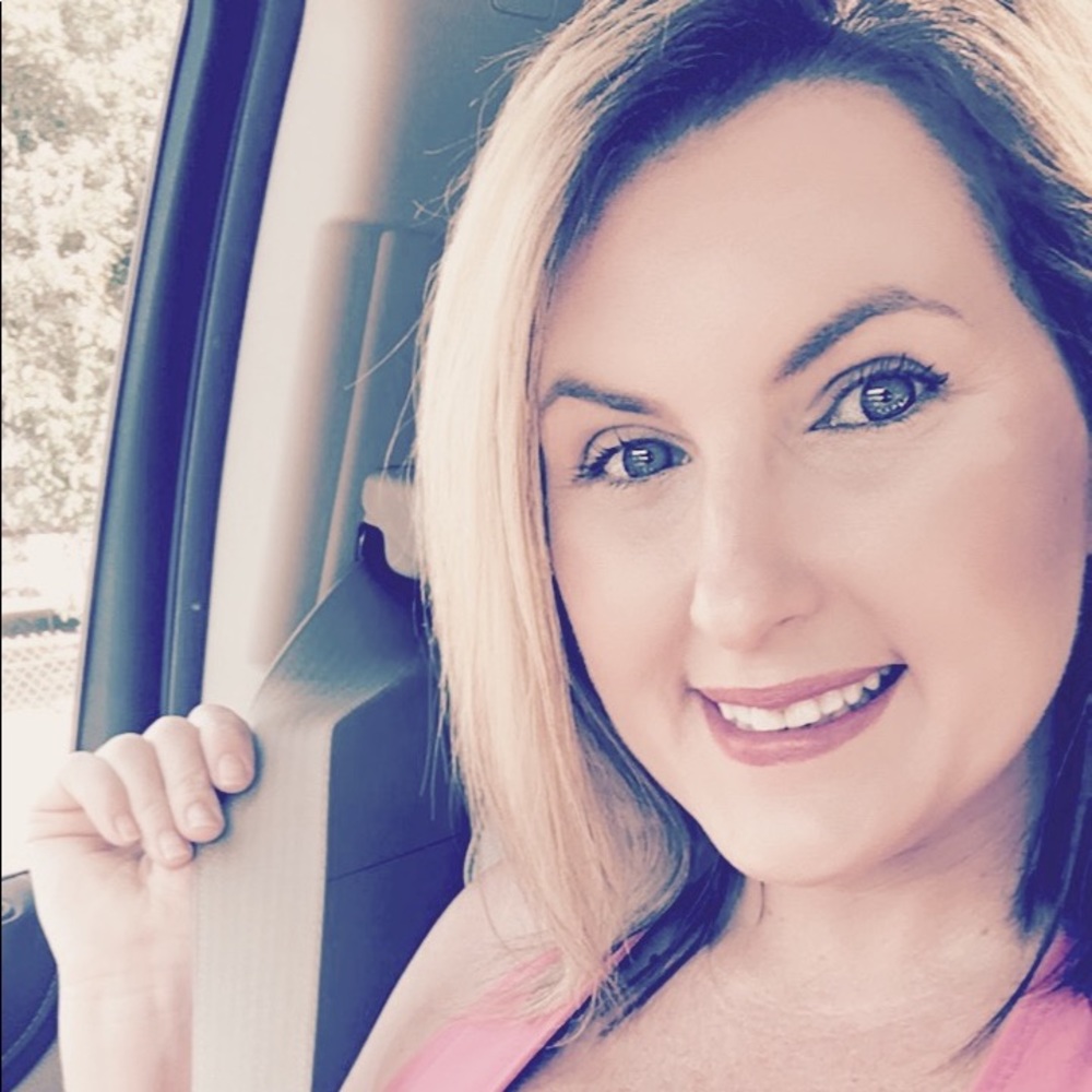 Meet your Posher, Lindsey