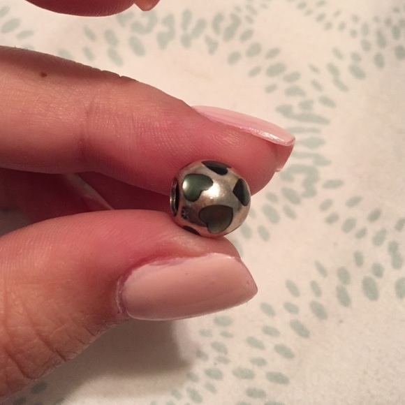 Heart Charm (black pearl inlaid)