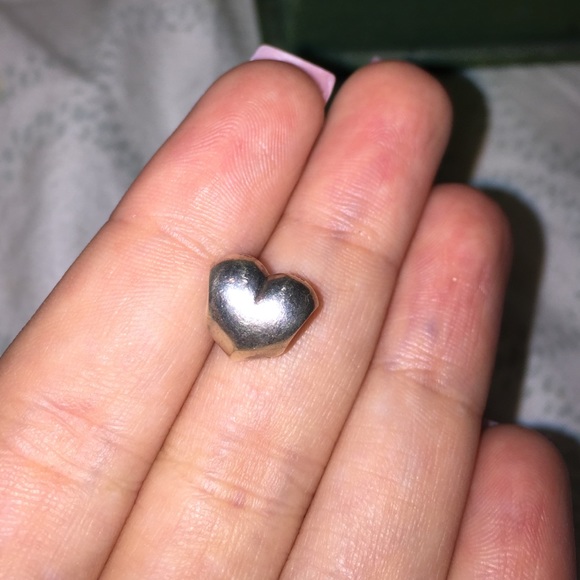 Silver Heart Charm - Picture 1 of 2