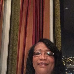 Meet your Posher, Sheryl