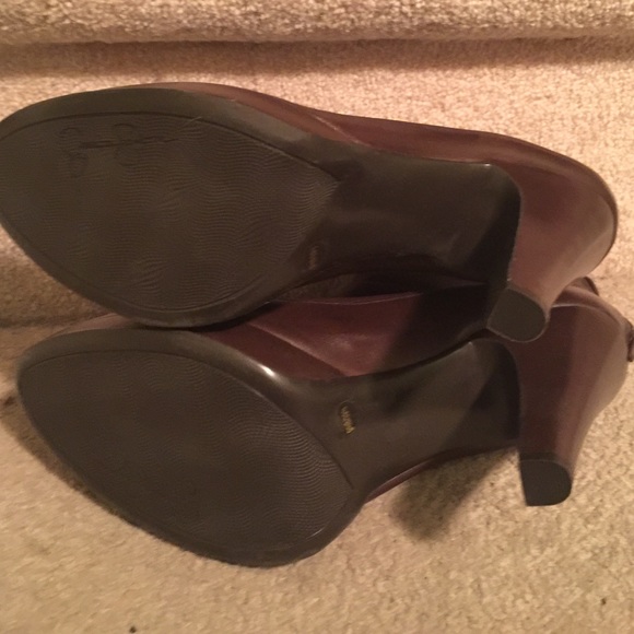 Booties - Picture 4 of 4