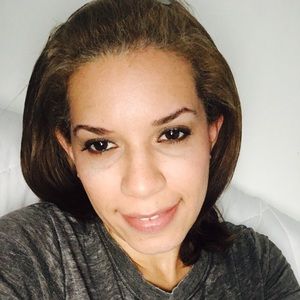 Meet your Posher, Tania
