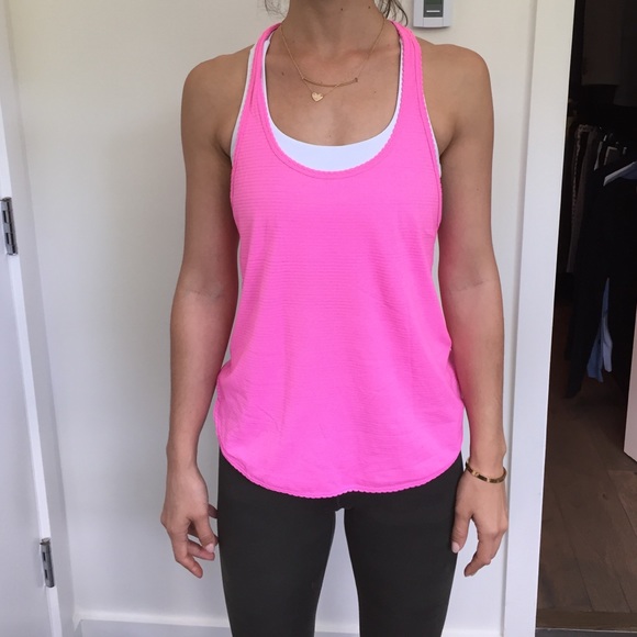 Lululemon top
