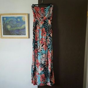 Strapless maxi dress