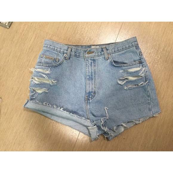 *SOLD* Calvin Klein Vintage  High Waisted Shorts - Picture 1 of 3
