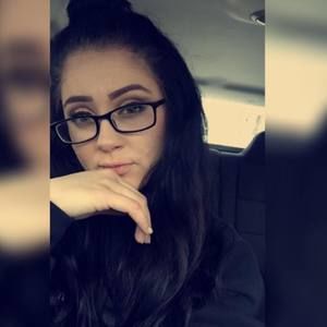 Meet your Posher, Priscilla