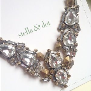 Stella & Dot Zora Necklace