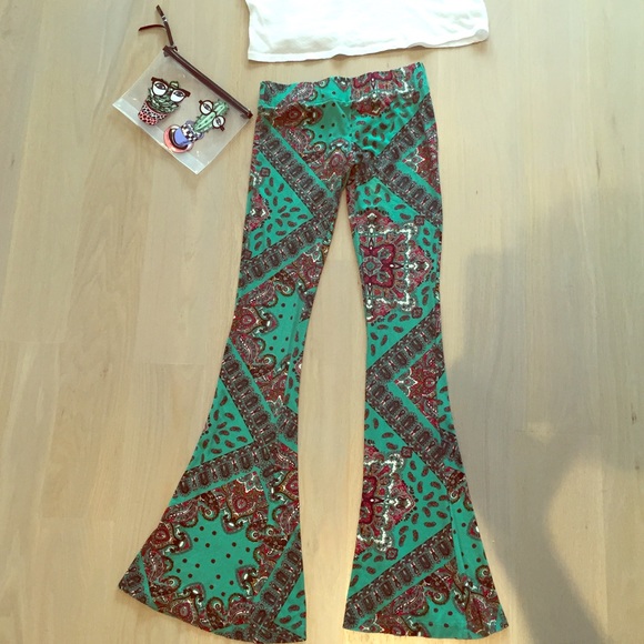 LF Pants - LF flare bell bottom  soft pants.size small!