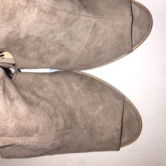 Extra Pics - image 2