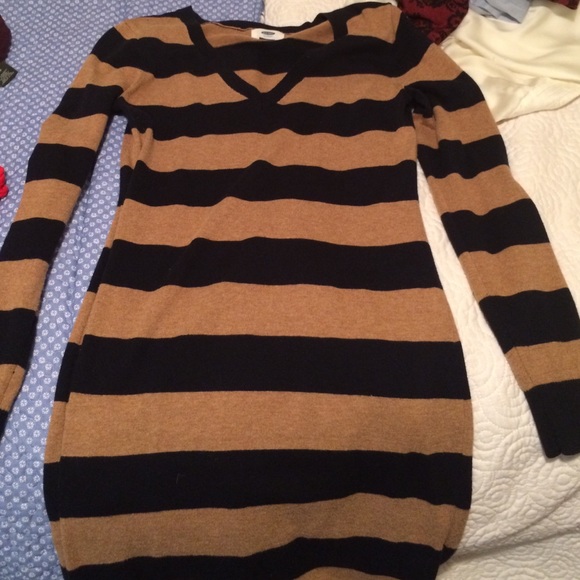 Old Navy Dresses & Skirts - Sweater dress