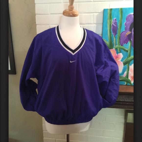 🎉🎈GREAT LOOKING NIKE WINDBREAKER/PULLOVER☂💨❣