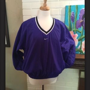 🎉🎈GREAT LOOKING NIKE WINDBREAKER/PULLOVER☂💨❣