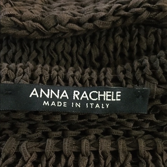 Top - Picture 3 of 4