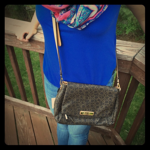 Calvin Klein Crossbody