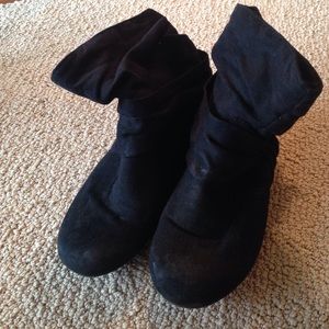 Black ankle booties
