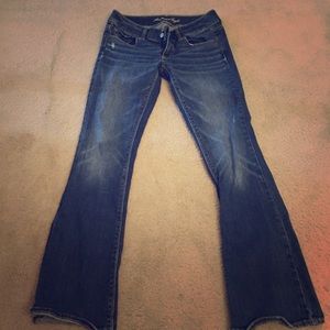 American Eagle Flared denim