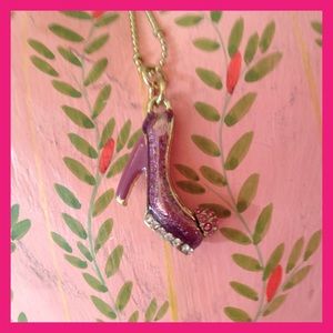 BETSEY JOHNSON HIGH HEEL NECKLACE