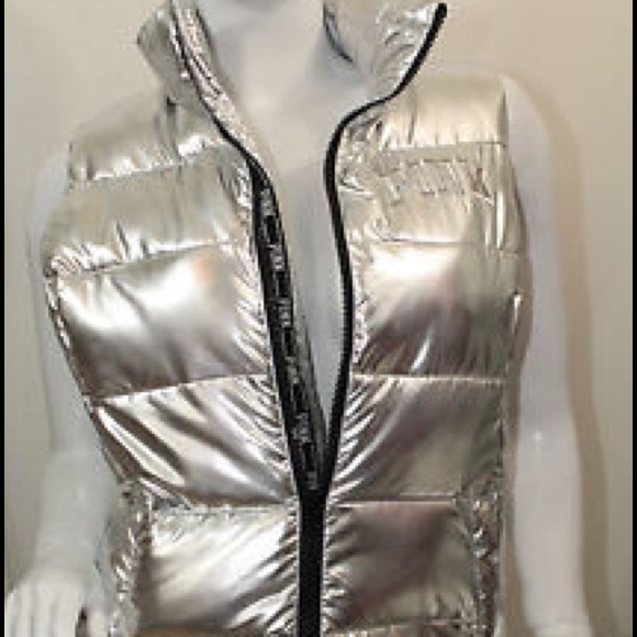 VS PINK FASHION SHOW VEST NWT