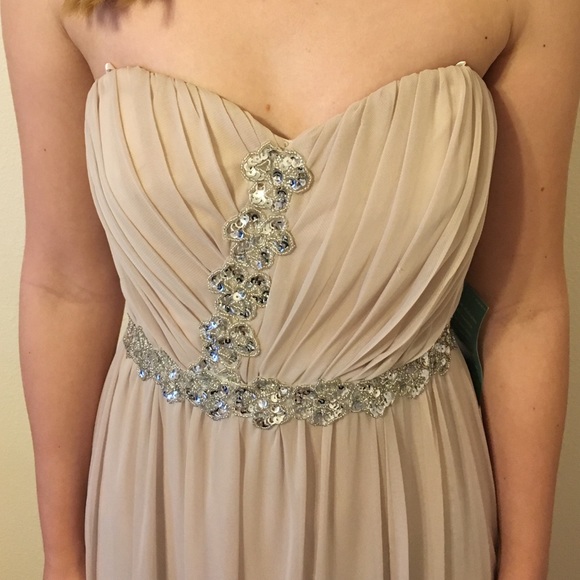 NWT Strapless Gown - Picture 2 of 3