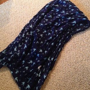 Bird navy blue scarf