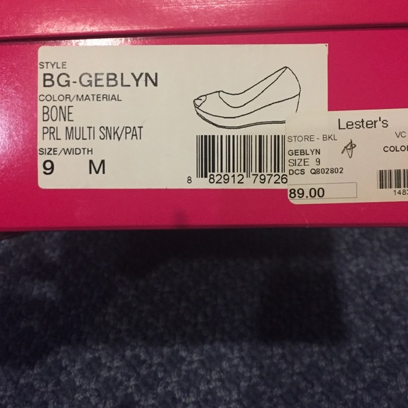 Shoes - Picture 3 of 3