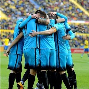 Meet your Posher, Efren