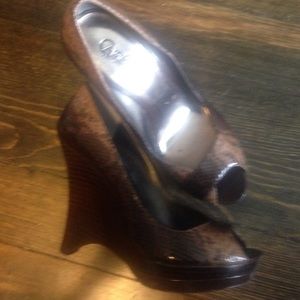 🎈Beautiful scaled open toed wedge